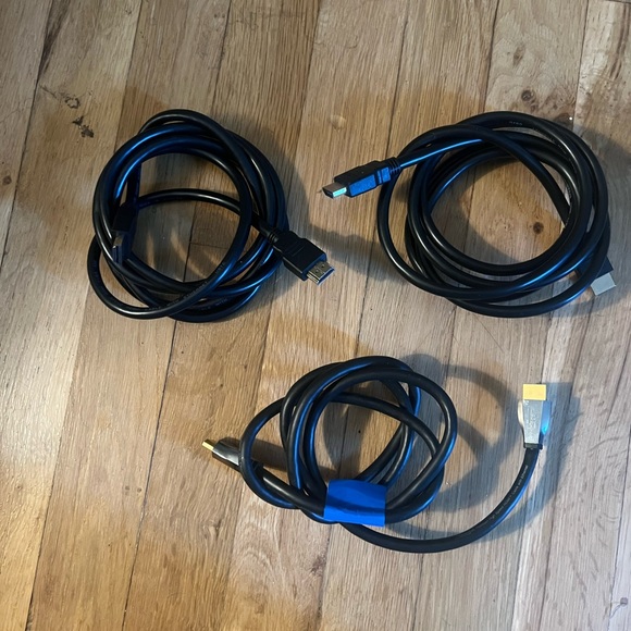 New!!!HDMI cable(Rocketfish). 2 slightly used cables - Picture 3 of 3